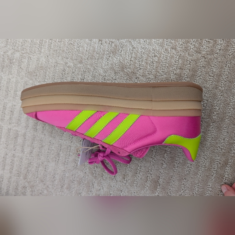 NWT Adidas Gazelle Women's Pink and Lime Platform Sneakers Size 9 - Picture 7 of 16